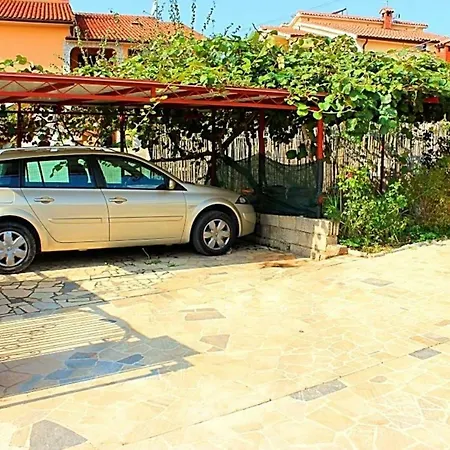 In Porec/istrien 37143 Daire