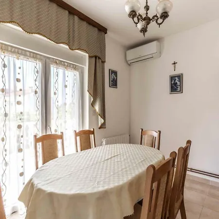 In Porec/istrien 37143 Daire