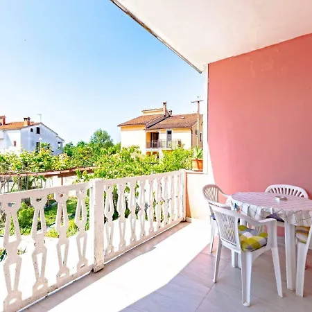 In Porec/istrien 37143 Daire